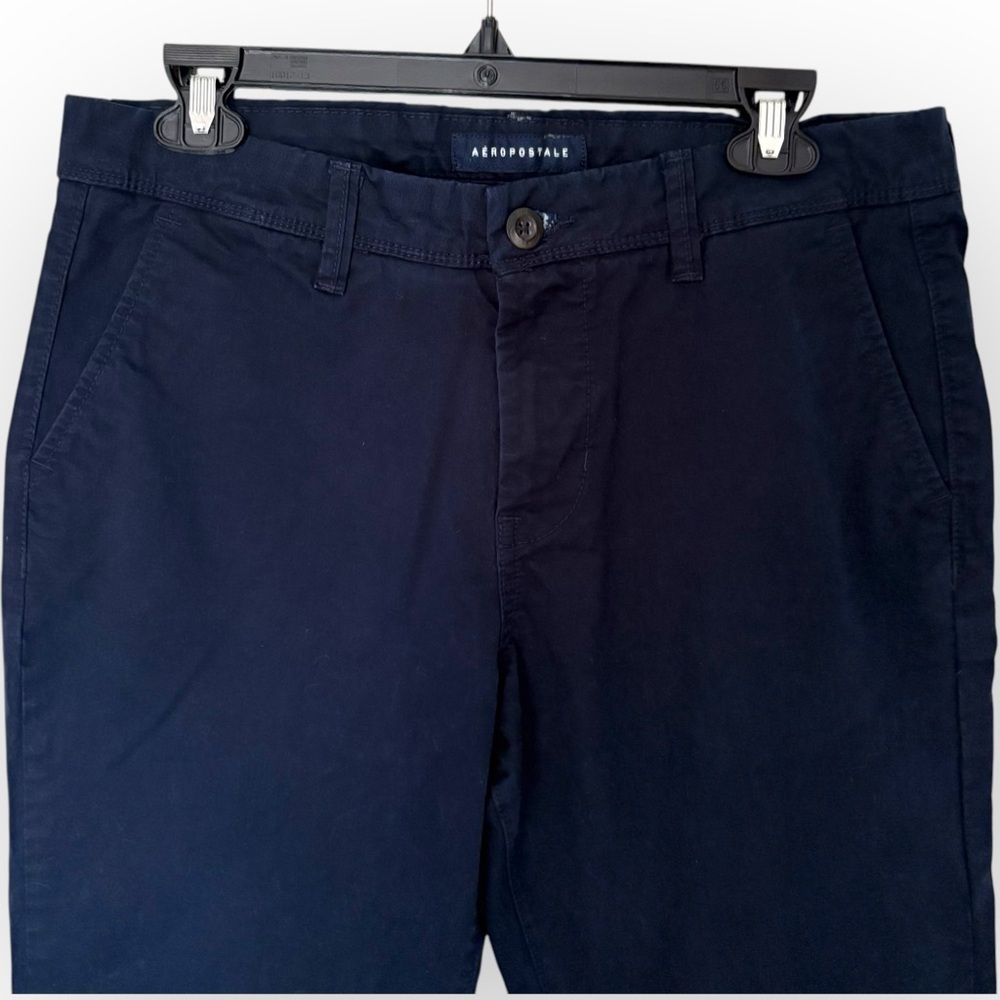 Aeropostale Navy Slim Straight Chino Pants Size 30/32 - Picture 3 of 4